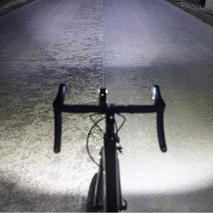 Wozinsky WUG-01B yleiskiinnike polkupyörän ohjaustankoon Garmin-tietokoneelle, kameralle ja valolle – musta