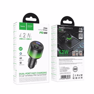 Musta Hoco E166 Bluetooth-autolähetin, jossa on 2 x USB-A, USB-C, QC 3.0 ja PD 42 W