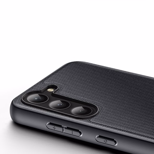 Dux Ducis Fino Suojakuori Samsung Galaxy S23+:lle silikonisella kehyksellä musta