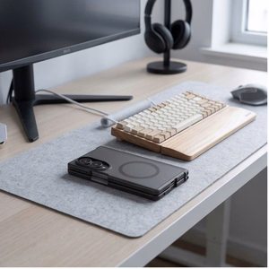 Tech-Protect Magmat MagSafe -suojakuori Samsung Galaxy Z Fold 7 / 8 Ultra -puhelimelle, mattamusta