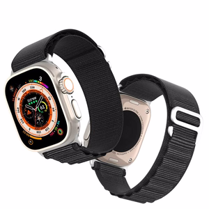 Dux Ducis GS nylon ranneke Apple Watch 42 / 44 / 45 / 49 mm:lle musta