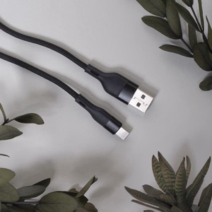 Maxlife MXUC-07 cable USB - Lightning 1,0 m 2,4A black nylon