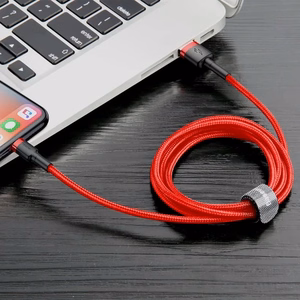 Baseus Cafule USB Lightning -kaapeli 2,4A 1m musta+punainen