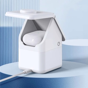 Duzzona W20 15W 4-in-1 langaton laturi iPhone/AirPods/Apple Watch yhteensopiva yölampulla - valkoinen