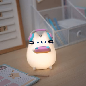 Pusheen-valaisin, 16 cm