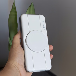 Forever wireless power bank MATB-300 10000 mAh magnetic 3in1 white