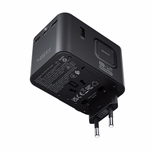 Acefast Z8 GaN 45W matka-sovitin 3x USB-C + 2x USB-A matka-verkkolaturi 2500W AC-pistorasialla - musta