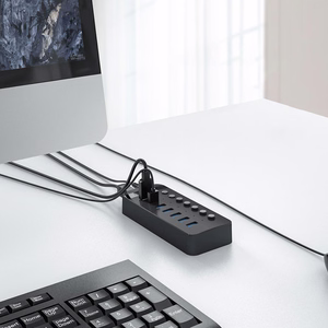 Orico CT2U3-7AB 7x USB-A 3.0 -keskitin kytkimillä - musta