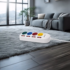 Maclean MCE229 W – jatkojohto pistorasioilla, 4 pistorasiaa + 2×USB, erilliset kytkimet, 250 V AC/10 A, 2,1 A 5 V, 1,5 m, valkoinen