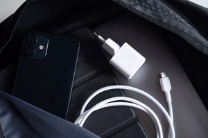 Green Cell PowerGaN 33W PD 3.0 QC 3.0 USB-laturi 1× USB-C, valkoinen
