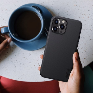 Nillkin Super Frosted Shield Pro suojakuori Apple iPhone 13 Pro Max -laitteelle, musta