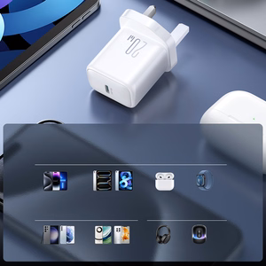 Joyroom JR-TCF20 PD 20W Seinälaturi (UK-pistoke) ja 1m USB-C Kaapeli - Valkoinen
