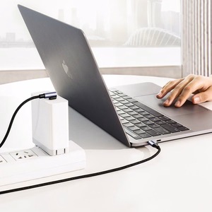 Ugreen US255 50125 USB-C (suora) / USB-C (kulma) PD QC -kaapeli 60W 3A 2m - harmaa