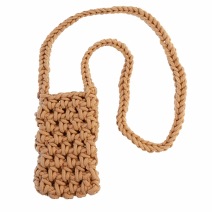 Neulottu puhelinlaukku malli 1 beige