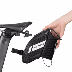 Rockbros C32BK satulalaukku 1.5 l juomapullotaskulla - musta