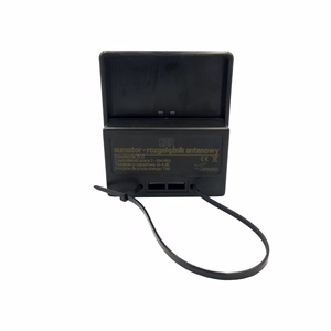 Barczak SAR antenna combiner/splitter