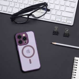Tel Protect Magmat Suojakuori iPhone 13 Pro:lle violetti
