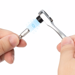 Rockbros Multitool pyörätyökalusarja CO2-pumpulla ja räikkäavaimella, musta