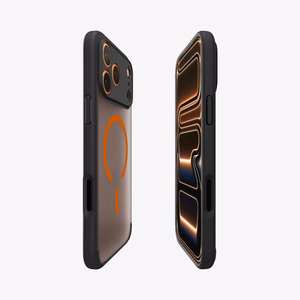 Spigen Ultra Hybrid MagSafe Suojakuori iPhone 17 Pro:lle - Musta ja Oranssi