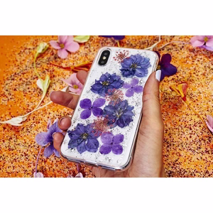 Puro Glam Hippie Chic case for iPhone XR, with real green flower petals