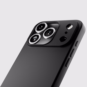 SBS Instinct -suojakuori iPhone 17 Prolle - musta