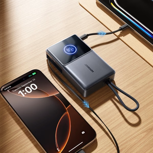 Joyroom JR-PR1 10000mAh 22.5W Powerbank sisäänrakennetulla sisäänvedettävällä USB-C-kaapelilla - musta