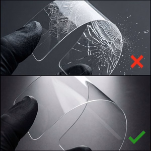 GOLD FLEX tempered-glass screen protector for iPhone 13 / 13 Pro / 14 / 16e / 17e