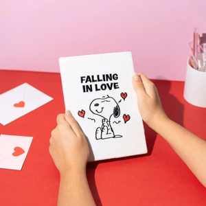 Snoopy Love Season A5 -muistikirja pehmopintaisella kannella
