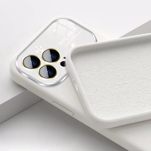 Pehmeä silikonisuojakuori linssillä iPhone 13 Pro:lle - valkoinen