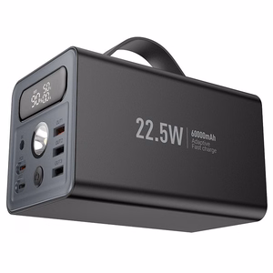 Hoco J138 -varavirtalähde 60000 mAh QC PD 3A 22,5W DC12V sisäänrakennetulla valolla, musta