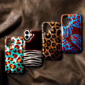 Animal Print case for iPhone 14 6,1" Chameleon
