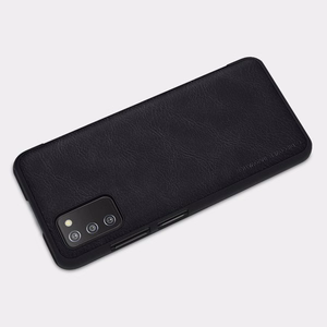 Nillkin Qin nahkainen holsteri tapauksessa Samsung Galaxy A03s musta