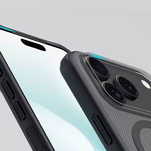 Nillkin Super Frosted Shield Pro MagSafe-yhteensopiva suojakuori iPhone 17 Pro:lle - läpinäkyvä musta