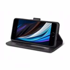 Tech-Protect Wallet MagSafe Suojakuori iPhone 15:lle - musta