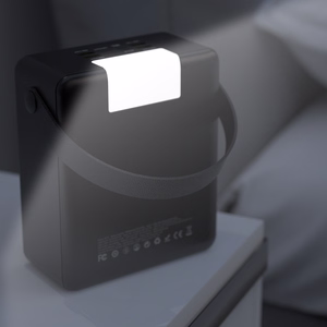 Wozinsky W8-B 100000mAh 30W varavirtalähde, 2xUSB-A, 2xUSB-C, taskulampulla, musta