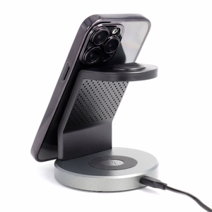 Electro Mag Cover-suojakuori mallille iPhone 17 Pro / 18 Pro, MagSafe-yhteensopiva – musta