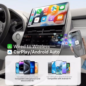 Langaton CarPlay/Android Auto -sovitin Ottocast Mini Cube musta