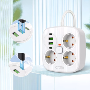 Tech-Protect PCS3X4 jatkojohto 3 pistoketta 2xUSB-A 2xUSB-C 200 cm - valkoinen