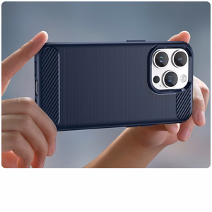 Carbon Case iPhone 14 Pro joustava geelinen takakuori sininen