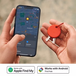 Chipolo POP Bluetooth-paikannin vaihdettavalla paristolla iOS- ja Android-laitteille, punainen