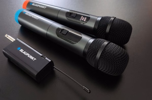 Kahden mikrofonin langaton järjestelmä Blaupunkt UHF WM60UDB