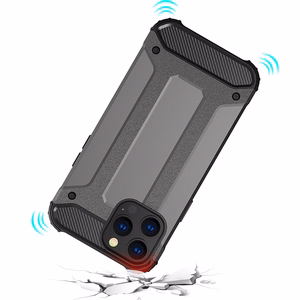 Hybrid Armor Case Kova kestävä suojus iPhone 13 Pro kultainen