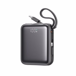 Joyroom JR-PBF27 10000mAh 22.5W tehopankki sisäänrakennetuilla USB-C- ja Lightning-kaapeleilla - musta