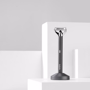 BaByliss Super-X Metal OT996E – johdoton märkä- ja kuivakäyttöinen partatrimmeri, hopea