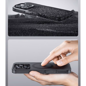 Benks Magnetic Lucid Armor Case -suojakuori (B066) Iphone 16 Pro Maxille, musta (kameran ohjauspainike)