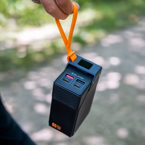 Blavec BJ-50 Tytan -varavirtalähde, 30 000 mAh, 65 W, 2× USB-C + 2× USB-A (PBBJ50B), musta