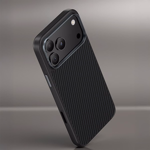 Benks Magnetic Armor Pro 600D -kevlar-kuori metallikehyksellä (C.K.FL.AP.BK.BA72) iPhone 18 Pro / 17 Pro -puhelimiin, musta