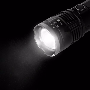Tehokas ladattava taskulamppu, 20 W