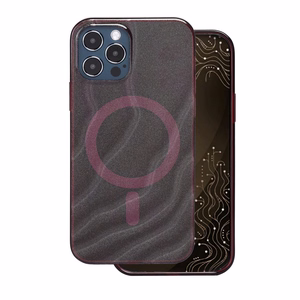 Tecto Shield Desert Mag -suojakuori mallille iPhone 12 / 12 Pro 6,1", mahonginvärinen