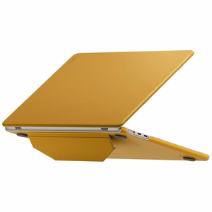 Uniq Lyden Versa -suojakuori MacBook Air 13" 2022 / 2024 / 2025 / 2026 -malleille, keltainen